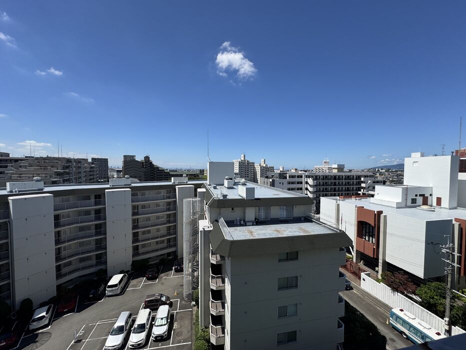 画像10902：最上階二面バルコニーで陽当り・通風・眺望良好！